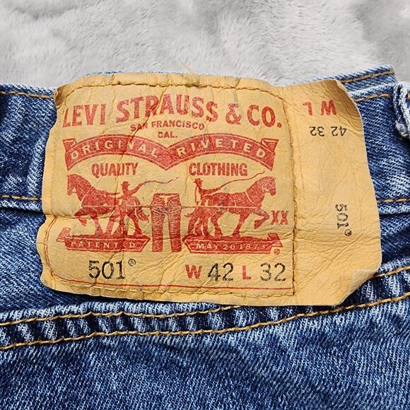 Vintage Levi's 501 XX Button Fly Denim Jeans Size W42 L32 Blue Straight Cotton - Picture 4 of 13